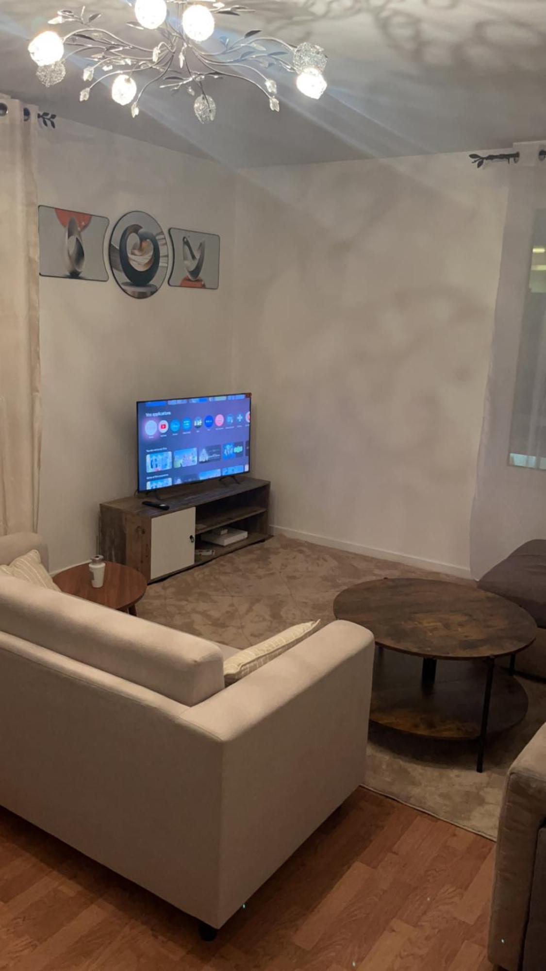 Appartement 2 Chambres Et Salon Proche Paris Sevr Dış mekan fotoğraf